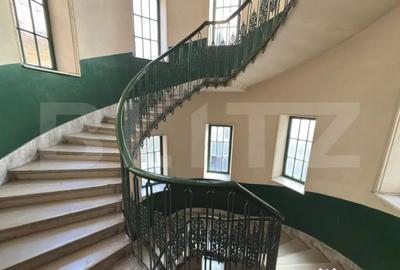 Apartament cu 3 camere semidecomandat, mobilat în Ultracentral - 13