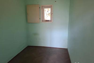 Apartament cu 3 camere semidecomandat în Central - 14