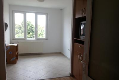 Complexul Studentesc - 6