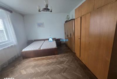 Casă cu 4 camere cu Canalizare în Central - 7