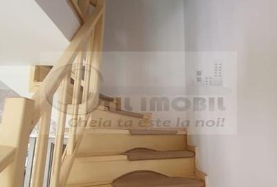 Casa/Vila de inchiriat - 750 euro - 3