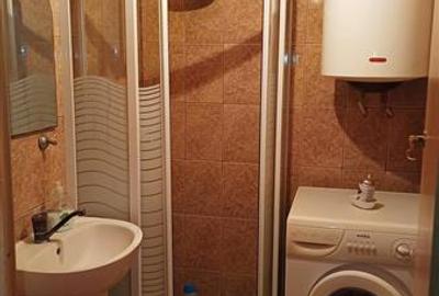 Apartament cu 2 camere semidecomandat, mobilat în Central - 12