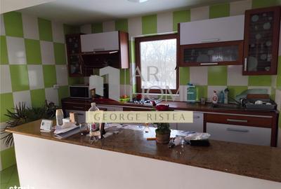 Casă cu 6 camere cu Teren 2756 Mp în Central - 3