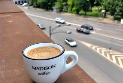 Apartament  2 camere  – Proprietar  - Piata Dorobanti nr 1 - Locație  premium - 4