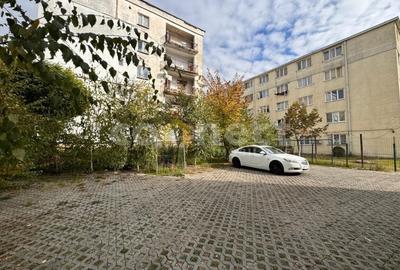 Spatiu comercial de vanzare - 2