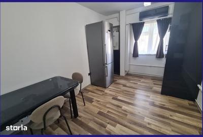 Apartament cu 3 camere decomandat în Rovine - 5