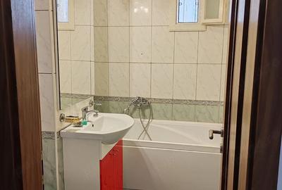 Apartament cu 3 camere decomandat în Girocului - 7