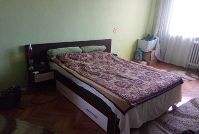 Apartament cu 2 camere decomandat în Central - 2