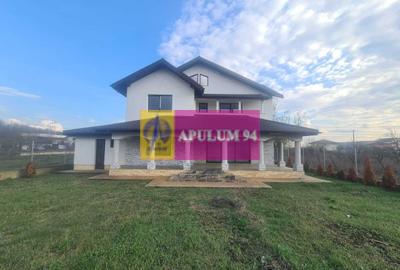 Vila de vanzare in Banesti - 2