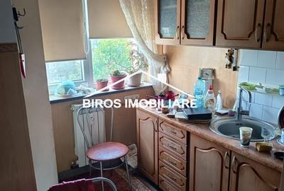 Apartament cu 2 camere decomandat în Calea București - 1