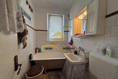 Apartament cu 2 camere cu balcon etaj 3 din 4 - de vanzare - 4