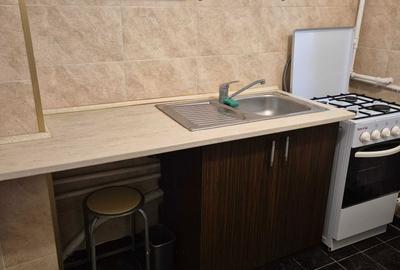 Garsonieră decomandată în Central - 3