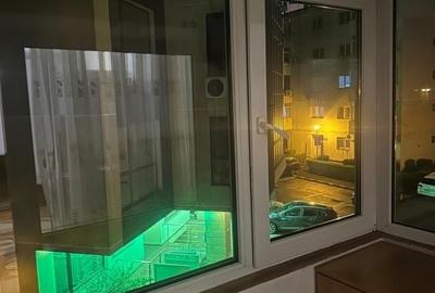 Apartament cu 2 camere decomandat, mobilat în Trocadero - 12