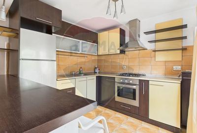 Casă individuală cu 6 camere cu Teren 252 Mp în Est - 7