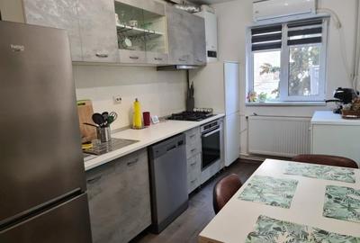 Apartament cu 2 camere decomandat, mobilat în Tomis Nord - 5