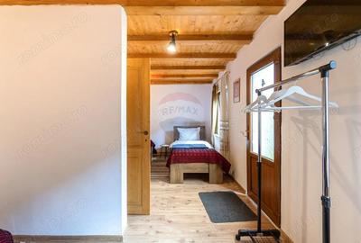 Casa / Vila cu 7 camere de vanzare - 11