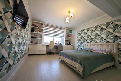 Casă cu 7 camere cu Teren 1000 Mp în Sântandrei - 5