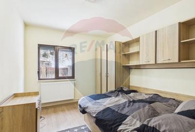 Casă cu 7 camere cu Teren 354 Mp în Cumpătu - 9