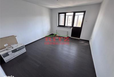 Apartament cu 4 camere decomandat în Crișan - 1