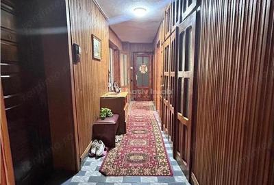 Apartament cu 4 camere semidecomandat în Central - 7