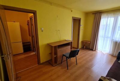 Garsonieră decomandată în Vasile Aaron - 1