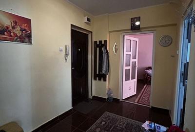 Apartament cu 2 camere decomandat în Republicii - 1