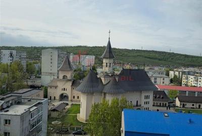 Apartament cu 3 camere decomandat în Alexandru cel Bun - 6