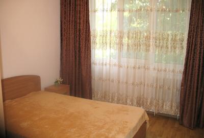 Apartament decomandat, mobilat în Rahova