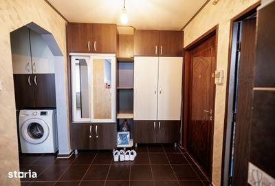 Apartament cu 2 camere decomandat în Mircea cel Bătrân