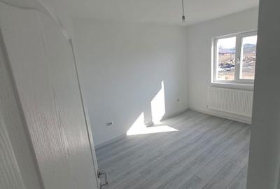 Garsonieră decomandată în Ciurea