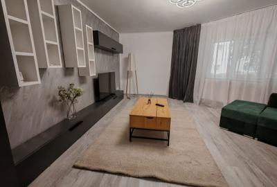 Apartament cu 2 camere decomandat în Central - 1