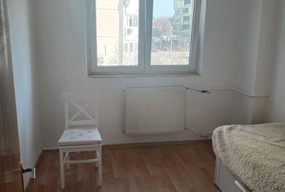 Apartament cu 3 camere semidecomandat în Drumul Taberei - 3