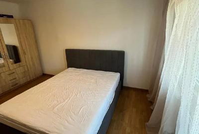 Garsoniera decomandata Sarari, Craiova - 2