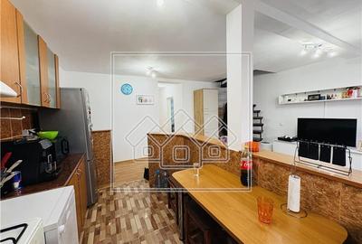 Apartament cu 3 camere decomandat în Terezian - 11