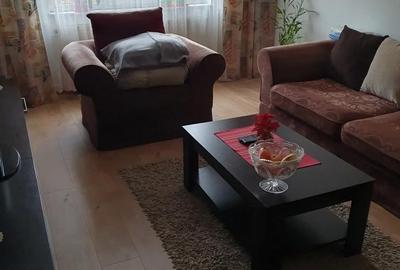 Apartament cu 3 camere decomandat în Central - 8