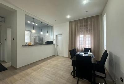 Casă cu 5 camere cu Teren 172 Mp în Central - 6