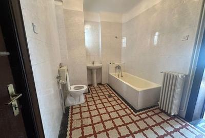 Apartament cu 4 camere circular în Banu Manta - 10