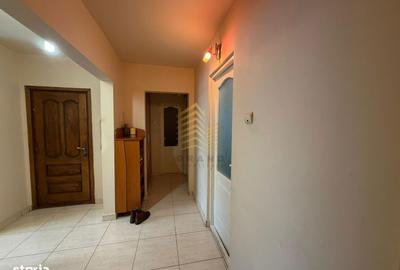 Apartament cu 4 camere decomandat în Decebal - 5