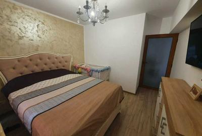 Apartament cu 2 camere decomandat în Exterior Vest