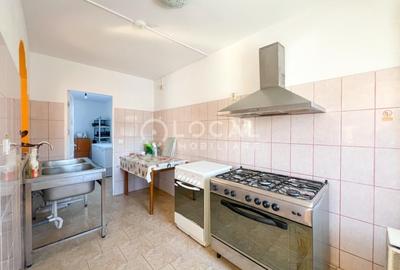 Hotel/Pensiune, de 320 mp, în Arpașu de Sus - 4