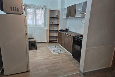 De inchiriat garsoniera 42mp, bloc reabilitat, utilata complet, zona Decebal - 2