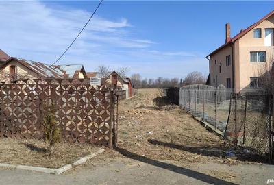 Teren de 2500 mp, în Sud - 1