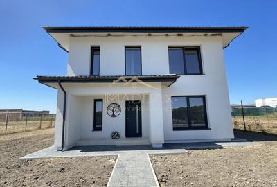Casă individuală cu 5 camere cu Canalizare în Balotești - 3