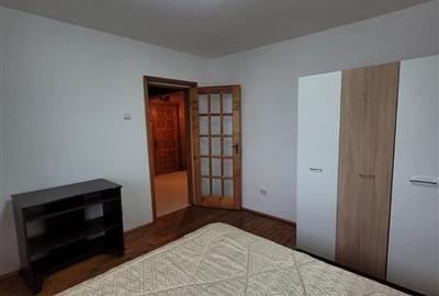 Apartament cu 2 camere decomandat, mobilat în Central - 16