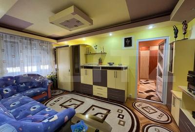 Apartament de vanzare, 3 camere, 75 mp, zona centrala - 2