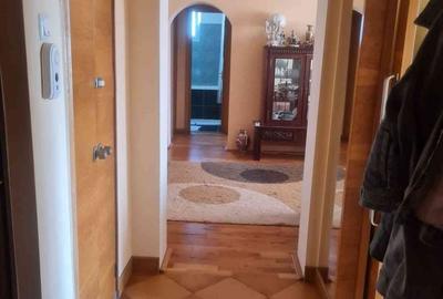 Apartament cu 3 camere în Central - 6