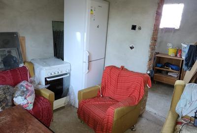 Casă cu 3 camere în Burluși - 6