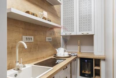 Garsonieră decomandată în Central - 8