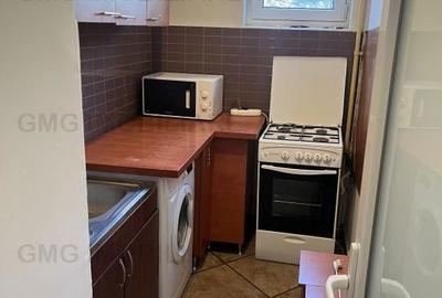 Garsonieră decomandată, mobilată în Ștefan cel Mare - 2