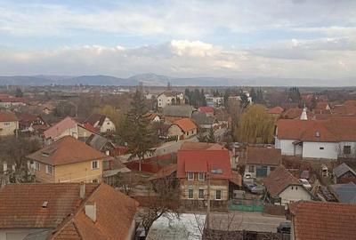 Garsonieră decomandată în Central - 4